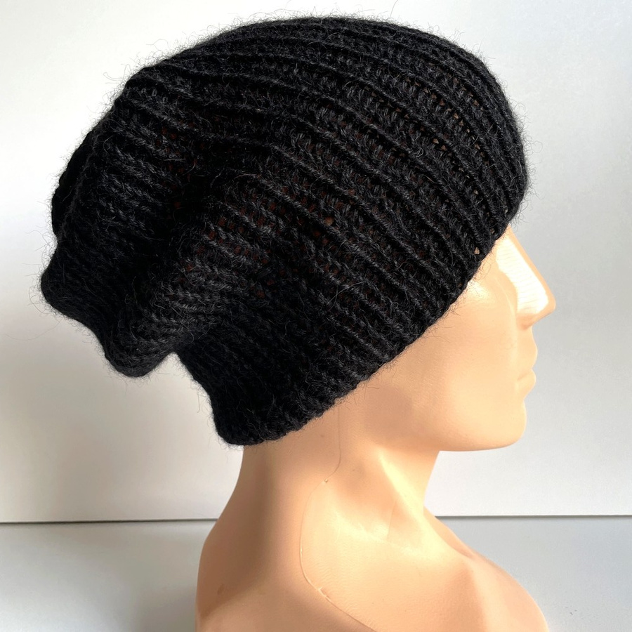 KIARA Beanie 100% Alpaca 8903 Black