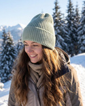 Beanie czapka z wełny merino VARELLA 100% Baby Merino 58 lody pistacjowe