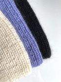 Handgefertigte Damenmütze AUREA 100% Baby Merino plus Mohair und Seide 02/01 Ecru
