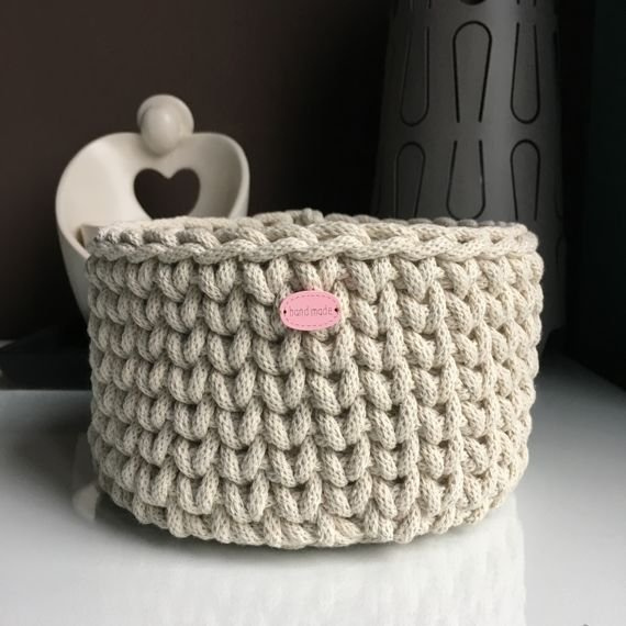 Ręcznie robiony Koszyk ze sznurka bawełnianego 20x12 cm