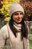 Ręcznie robiona czapka beanie MIRA 100% Merino plus moher i jedwab 50/56 jasny beż