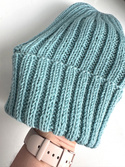 Wywijana czapka merino HELLI 100% Baby Merino 10 Turkusowy Jasny