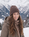 Beanie czapka z wełny merino VARELLA 100% Baby Merino 62 średni brąz