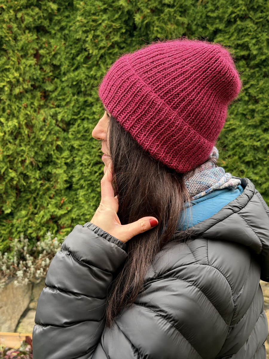 Ręcznie robiona Czapka MARI 100% Baby Alpaka plus nitka moher z jedwabiem 1216/4015 Burgundowa Czerwień