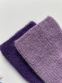 Handgemachte Damenmütze AUREA 100% Baby Merino plus Mohair und Seide 40/05 Amethyst