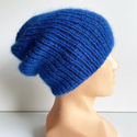 Handgemachte Damenmütze AUREA 100% Baby Merino plus Mohair und Seide 33/21 Leuchtendblau