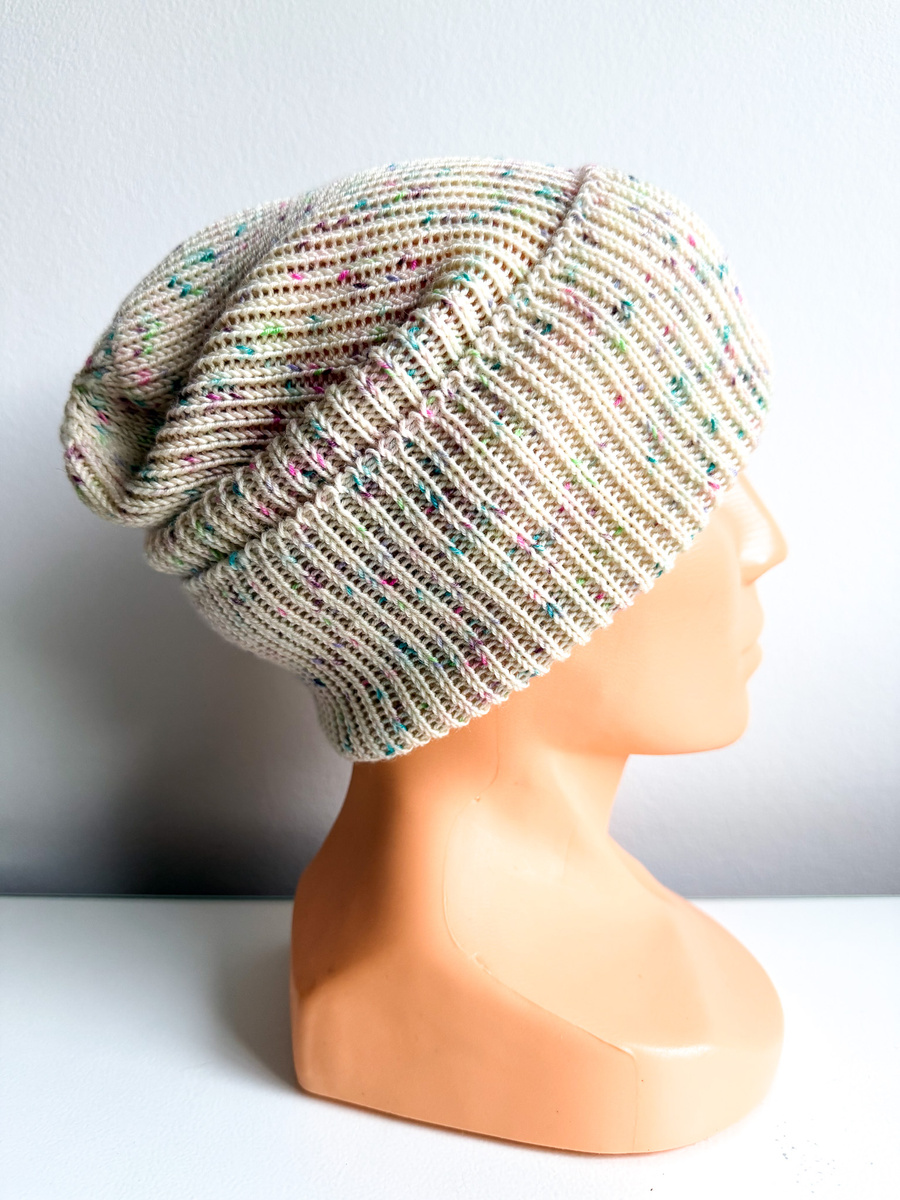 Beanie czapka z wełny merino VARELLA 100% Baby Merino Print 105 magiczna beza