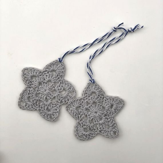 Gwiazdka zawieszka, ozdoba na choinkę Jasny Szary