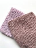 Handgemachte Damenmütze AUREA 100% Baby Merino plus Mohair und Seide 49/41 Wüstenrose
