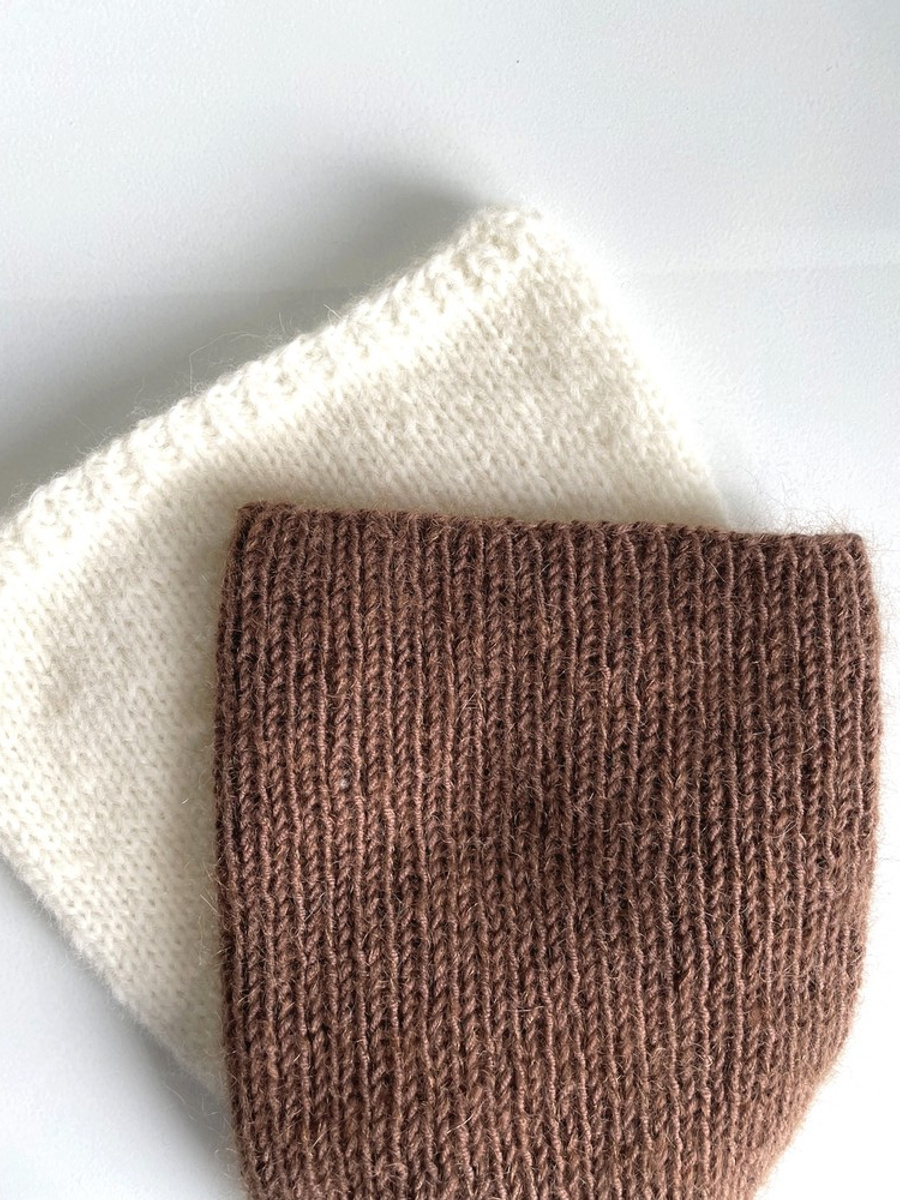 Handmade women's hat AUREA 100% baby merino plus mohair and silk 52/35 Milk chocolate
