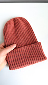 VELLA – czapka beanie z wełny merino 100% Baby Merino 48 Blush