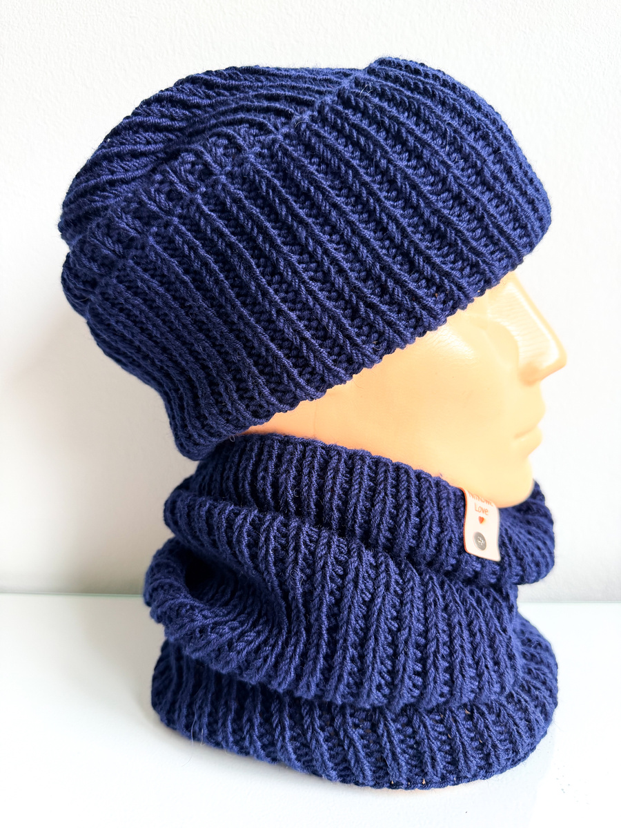 Ręcznie robiony KOMIN HELLI 100% Baby Merino - WYBIERZ KOLOR