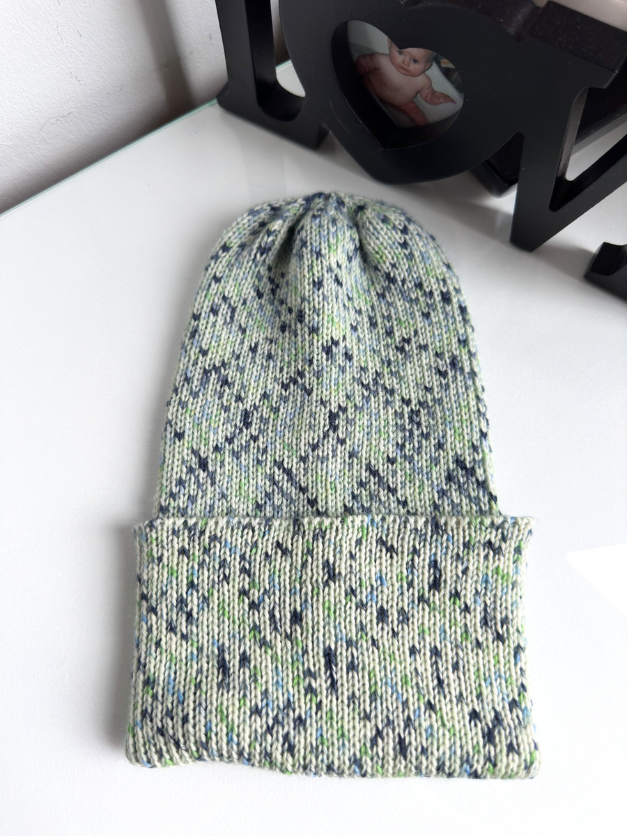Beanie czapka z wełny merino VARELLA 100% Baby Merino 467