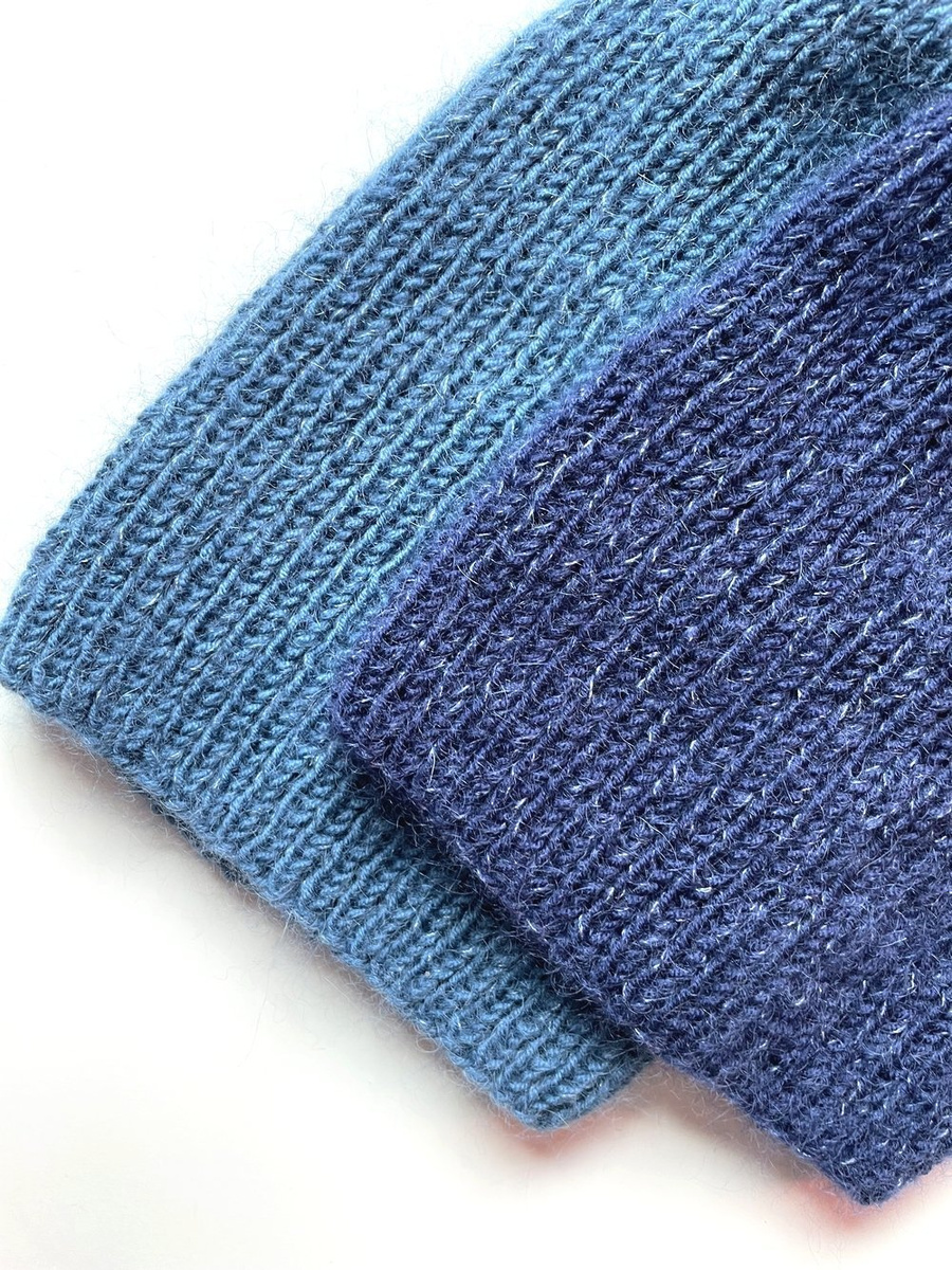 Handmade women's hat AUREA 100% baby merino plus mohair and silk 13/28 Navy Blue