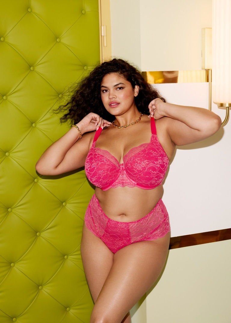 Koronkowe szorty plus size Elomi DARCIE EL302980AZA Short Azalea