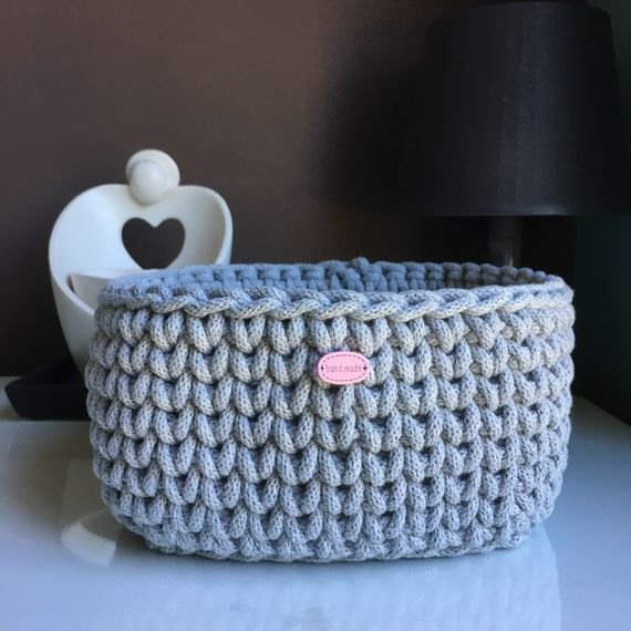 Ręcznie robiony Koszyk ze sznurka bawełnianego jasny szary 100 dno 20x20, wysokość 12 cm