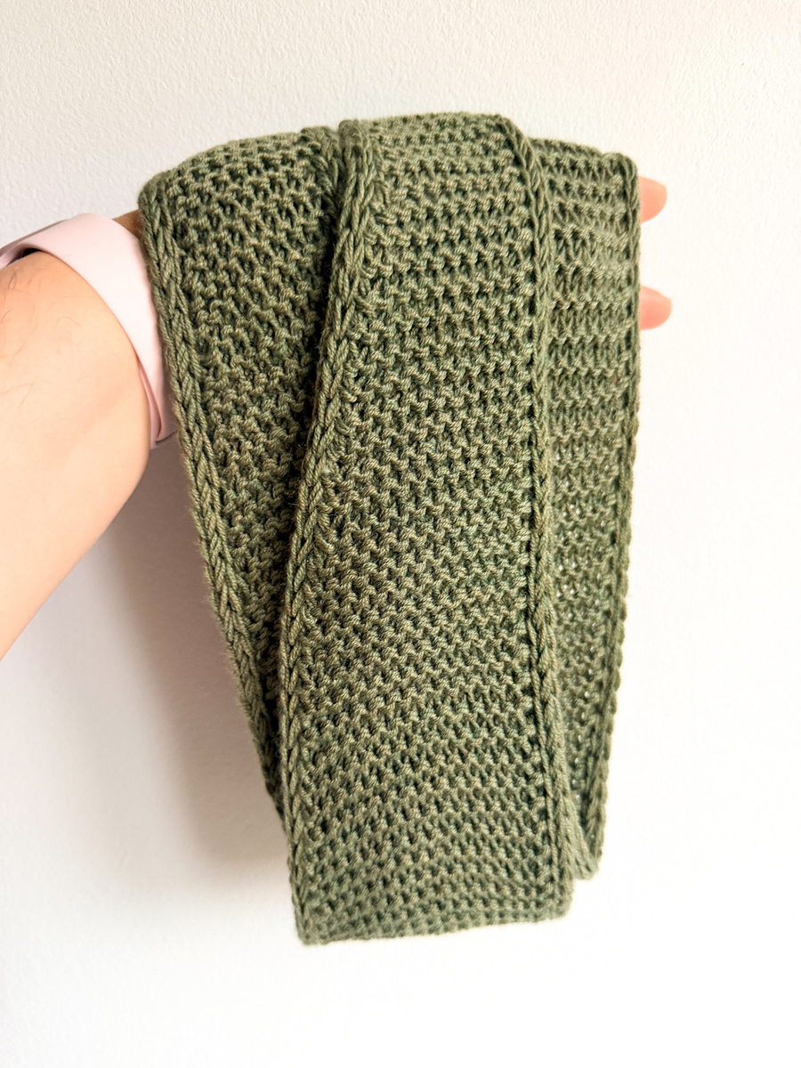 Ręcznie robiony KOMIN HELLI 100% Baby Merino - WYBIERZ KOLOR