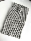 Ręcznie robiony KOMIN 100% Baby Merino 22 Jasny Szary 30 cm długości