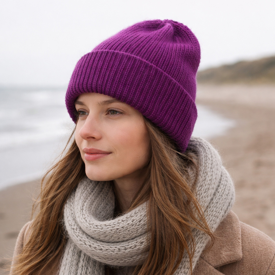 Czapka wywijana HELEN 100% Alpaka 9044 ciemne winogrona