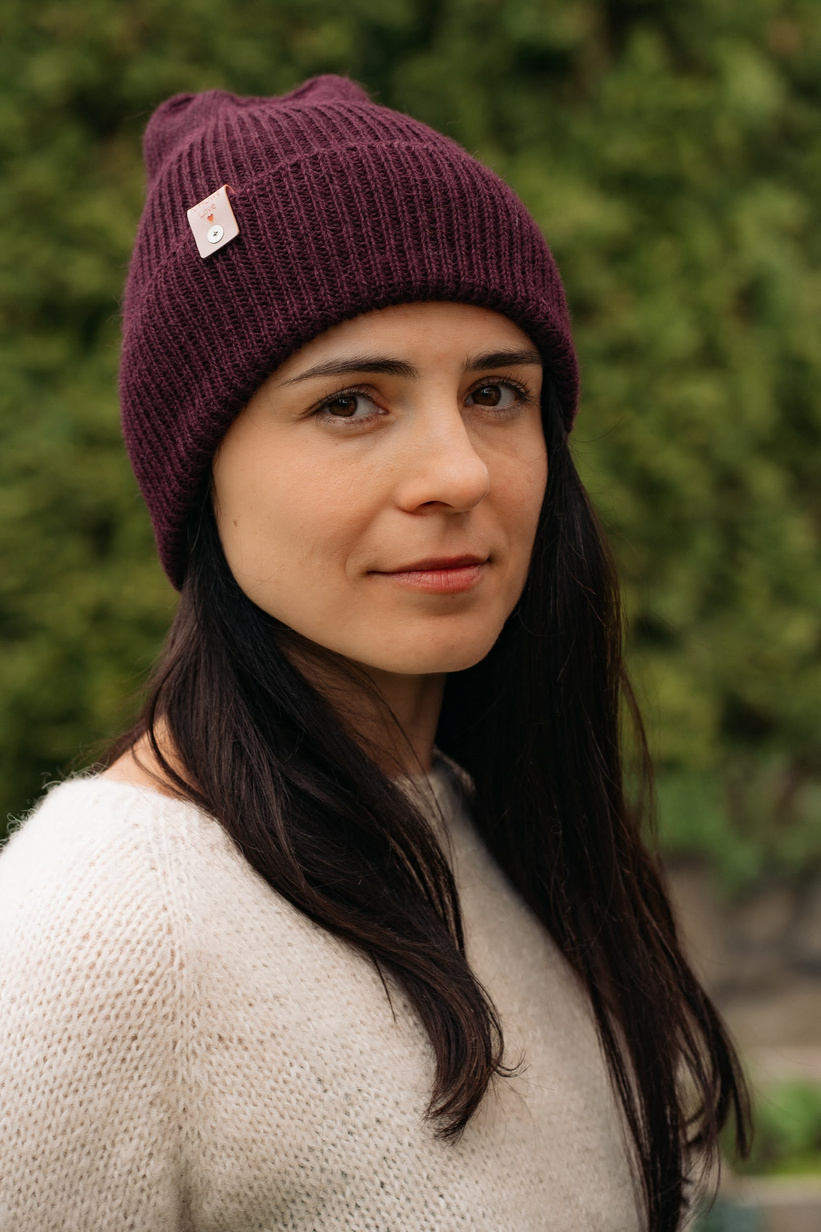 HELEN Beanie 100% Alpaca 9046 dzikie jagody