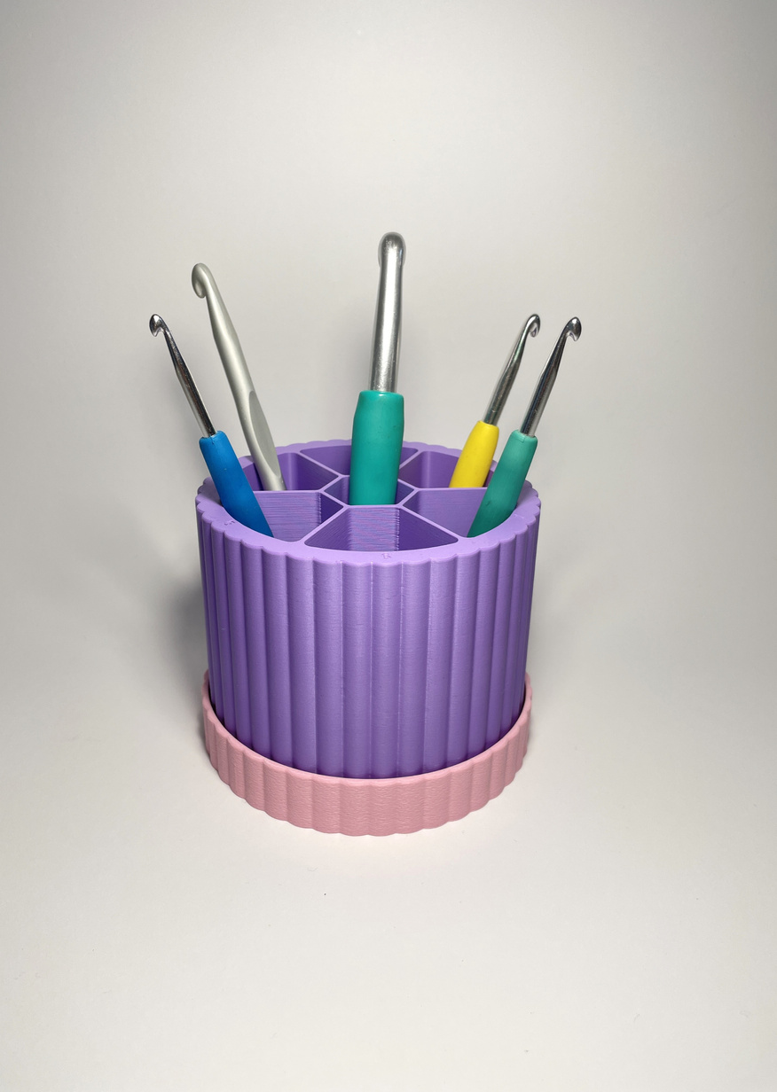 Spin & Sort Rotating Organizer for Crochet Hooks, Pens, Brushes - Lavender Rose