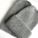 Handgemachte Damenmütze AUREA 100% Baby Merino plus Mohair und Seide 50/10 Grüne Salbei