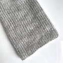 Handgemachte Damenmütze AUREA 100% Baby Merino plus Mohair und Seide 22/44 Hellgrau