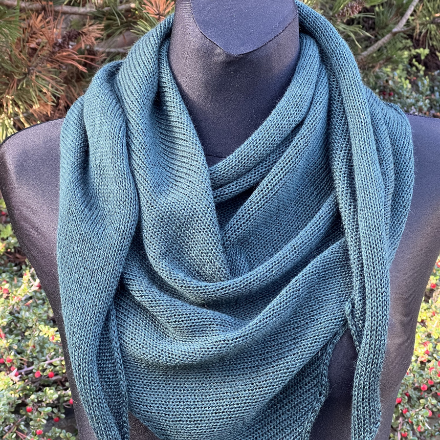 Chusta symetryczna z merynosem, gładka, Ciemnozielona