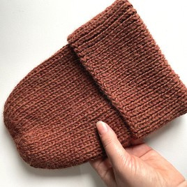 KIARA Beanie 100% Alpaca 9025 Walnut