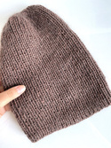 Handmade Czapka damska AUREA 100% Baby Merino plus moher i jedwab 52/15 Czekolada deserowa