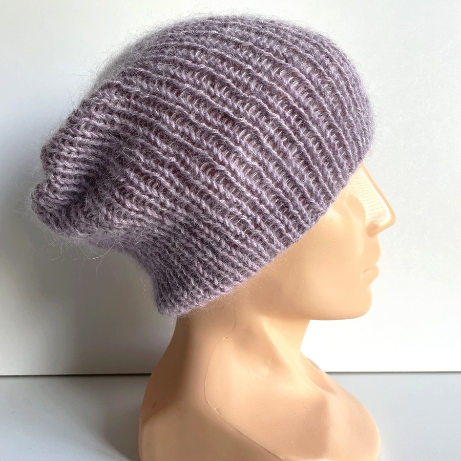 Handmade women's hat AUREA 100% Baby Merino plus mohair and silk 39/09 Purple Orchid