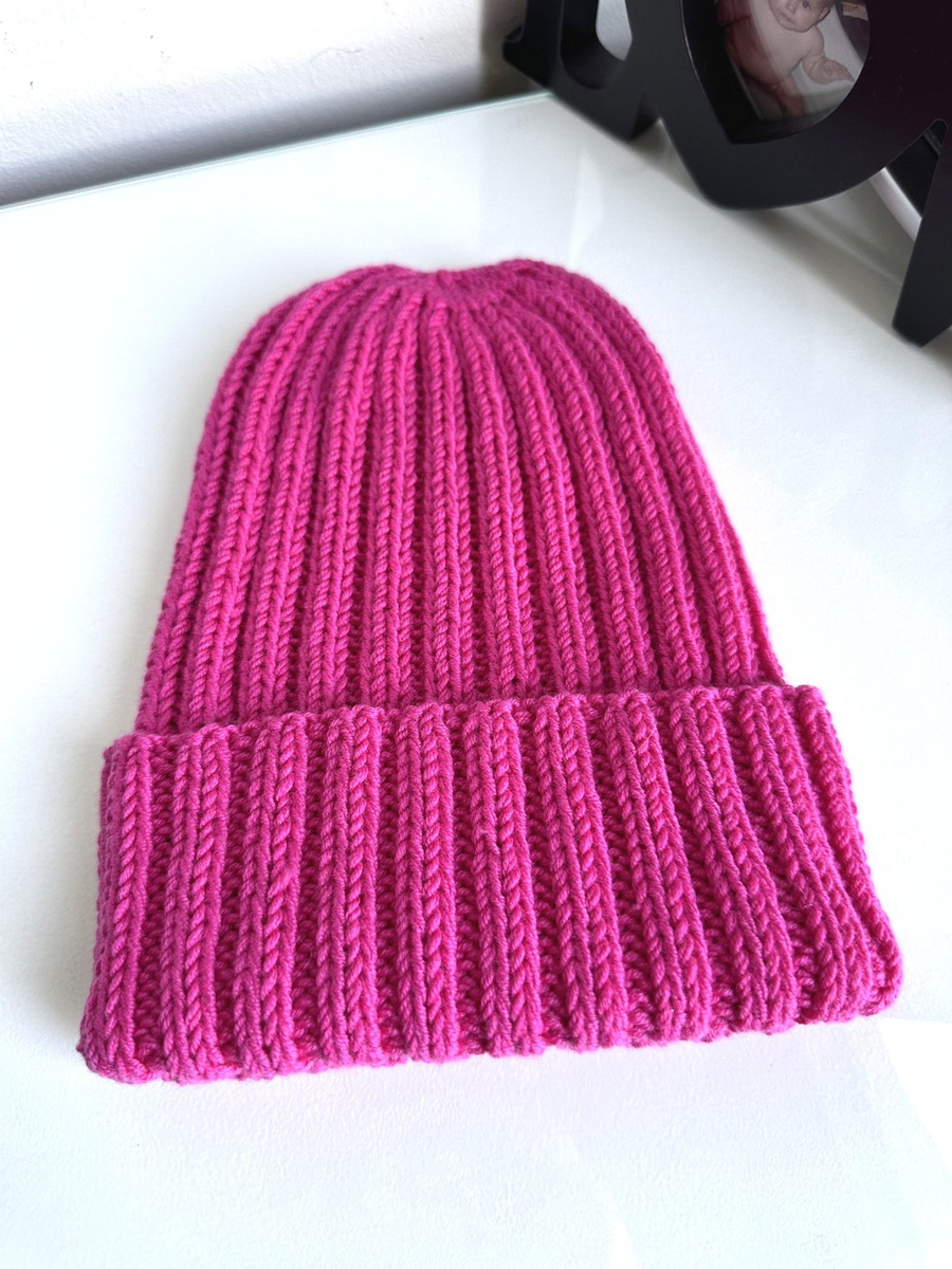 Wywijana czapka merino HELLI 100% Baby Merino 08 Fuksja