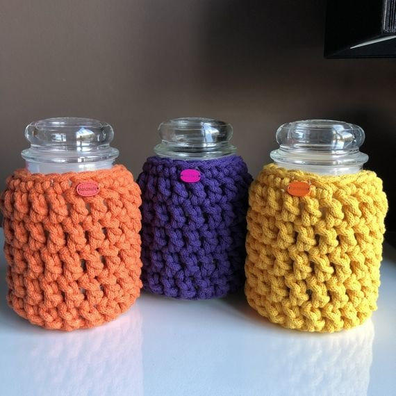 Sweterek na świecę ze sznurka bawełnianego 260 żółty