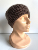 Handgemachte Damenmütze AUREA 100% Baby Merino plus Mohair und Seide 52/15 Zartbitterschokolade