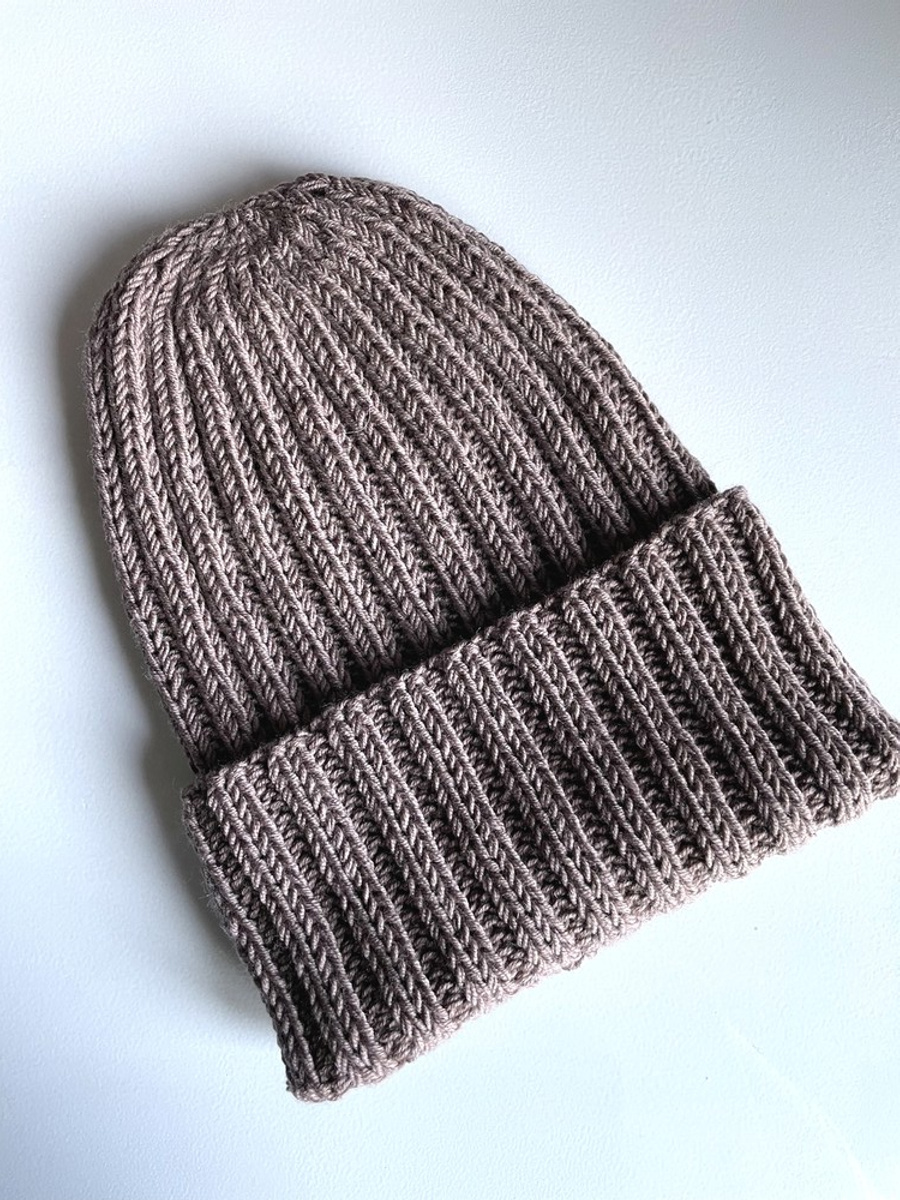 HELLI Handgemachte Mütze aus Merinowolle 17 Beige
