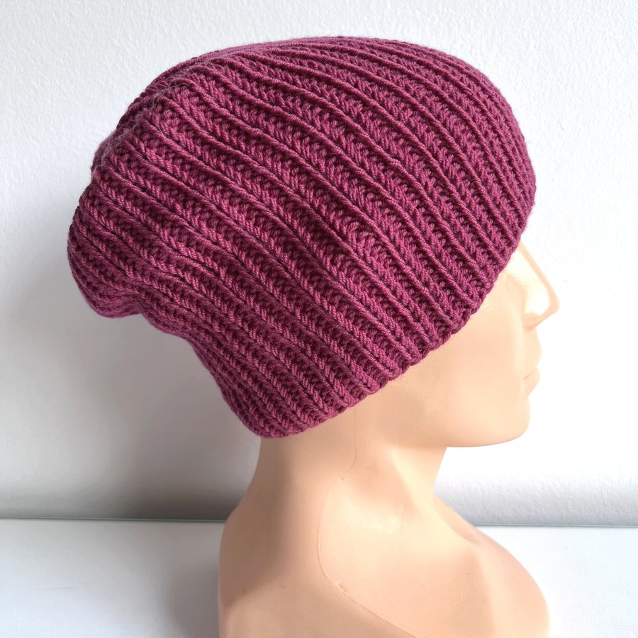 Czapka wełniana NANA 100% Baby Merino 41 Śliwka