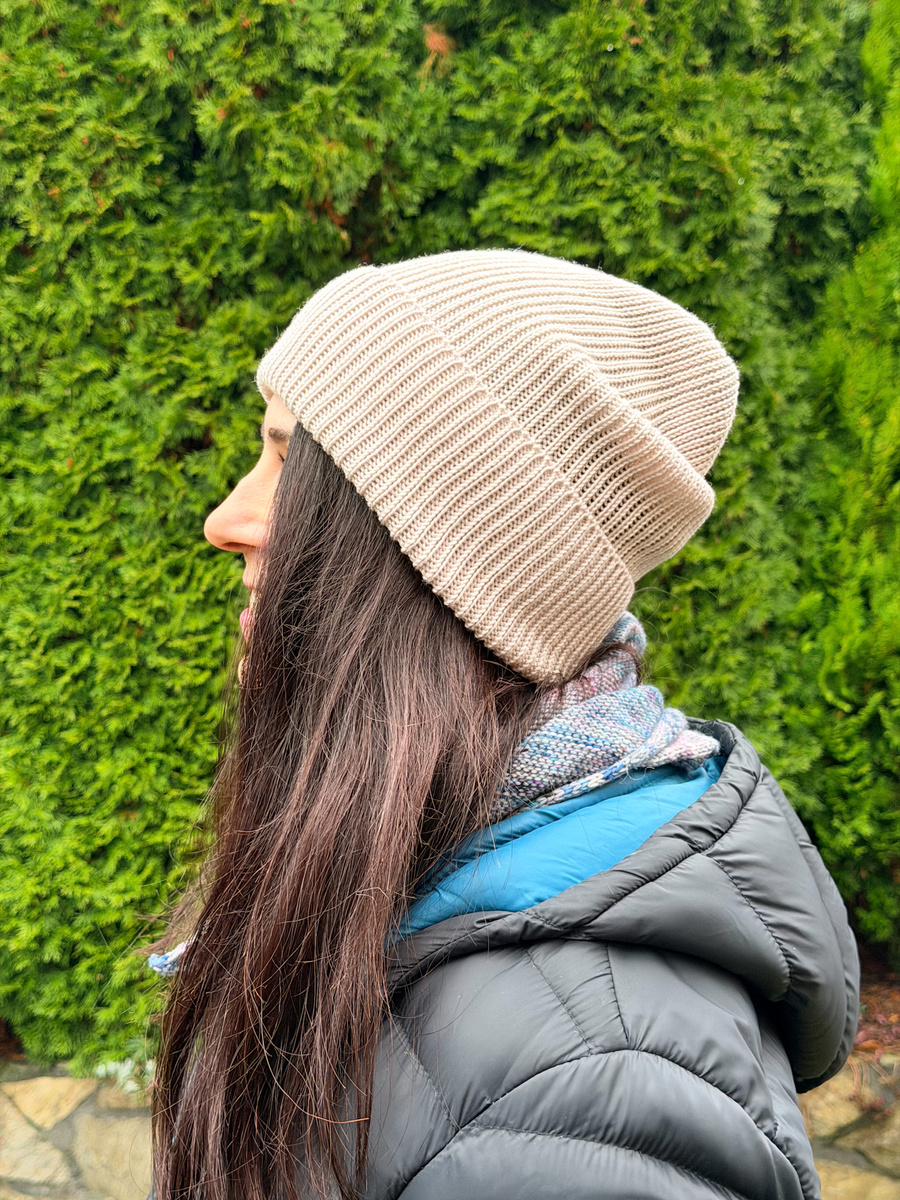 Beanie czapka z wełny merino VARELLA 100% Baby Merino 58 lody pistacjowe