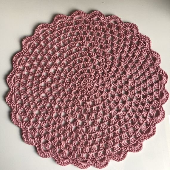 Sweterek, ocieplacz na świecę niebieski