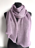 Ciepły i przytulny szal Nitkowe Love 230x35 cm 100% Baby Merino 02 Ecru