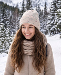 Beanie czapka z wełny merino VARELLA 100% Baby Merino Print 105 magiczna beza