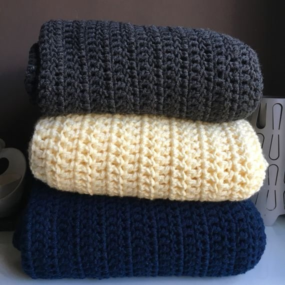 Ręcznie robiony Koc, gruby pled kremowy 120x160 cm