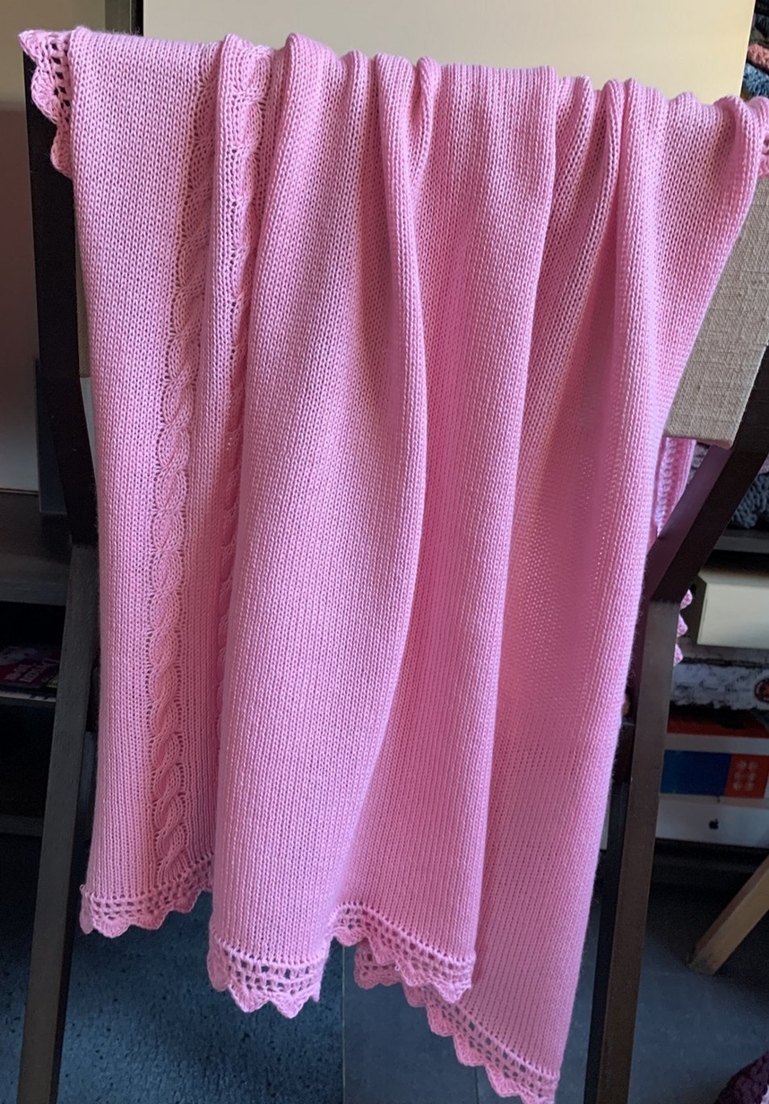 Sweterek, ocieplacz na świecę niebieski