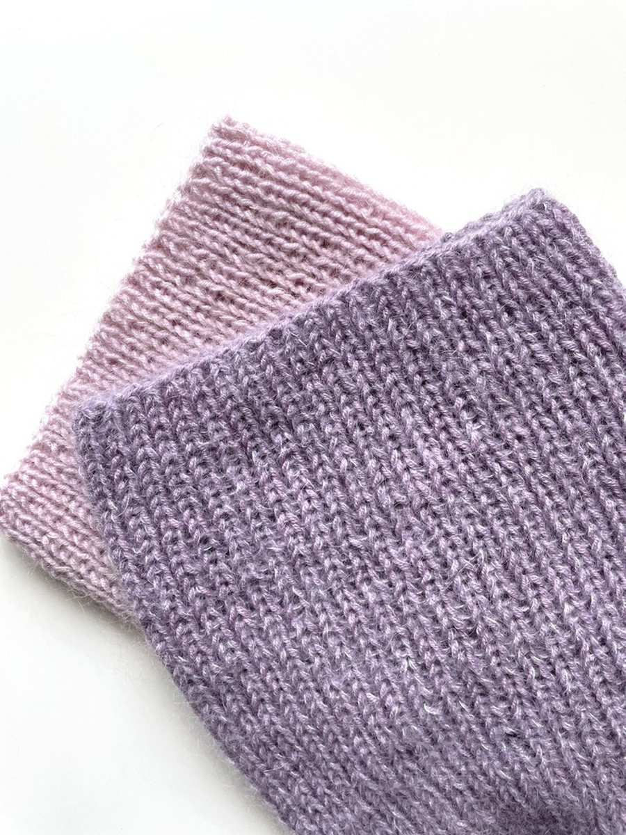 Handmade women's hat AUREA 100% Baby Merino plus mohair and silk 39/09 Purple Orchid