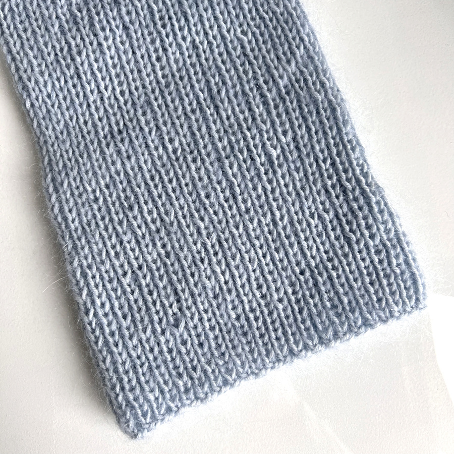 Handmade women's hat AUREA 100% Baby Merino plus mohair and silk 43/06 Light Sea Green