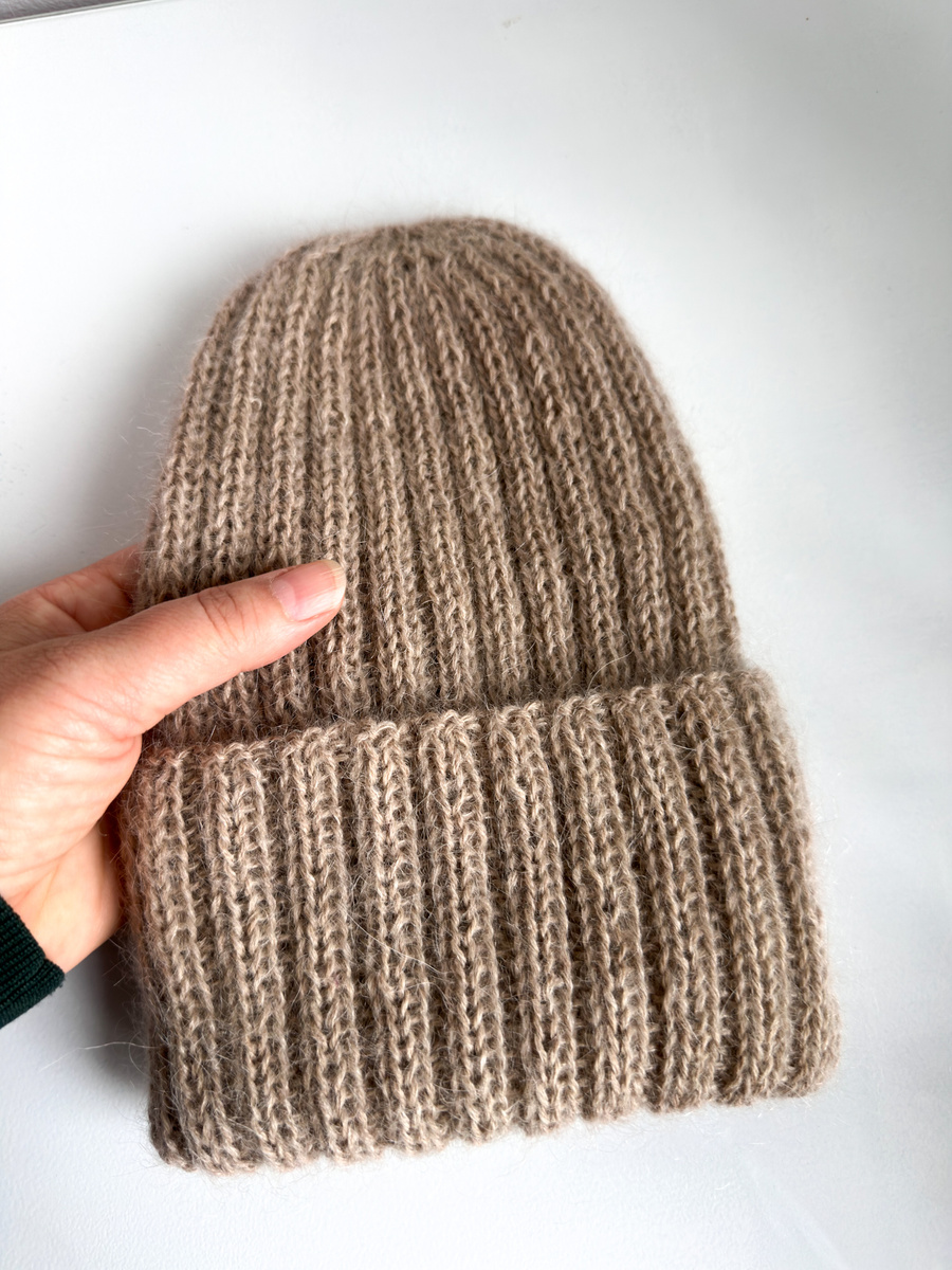 Ręcznie robiona Czapka wywijana MARGARET 100% Alpaka + nitka moher i jedwab 2020/54 Piaskowy jasny