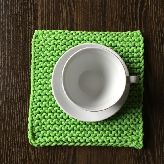 Podkładka kawowa ze sznurka bawełnianego jasny zielony 23x25 cm