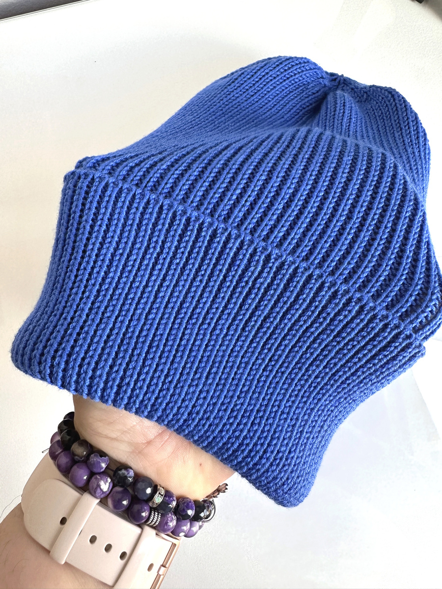 VARELLA Merino Wool Beanie 33 Bright Blue
