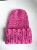 Ręcznie robiona czapka beanie AUREA 100% Baby Merino plus moher i jedwab 07/62 Lody truskawkowe