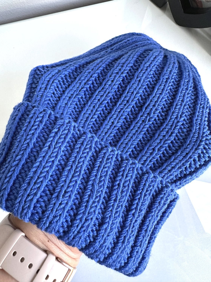 Wywijana czapka merino HELLI 100% Baby Merino 33 Jaskrawoniebieski