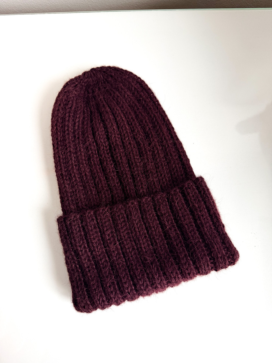 LAURIN Beanie 100% Alpaca 9044 ciemne winogrona